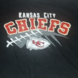 Black chiefs shirt